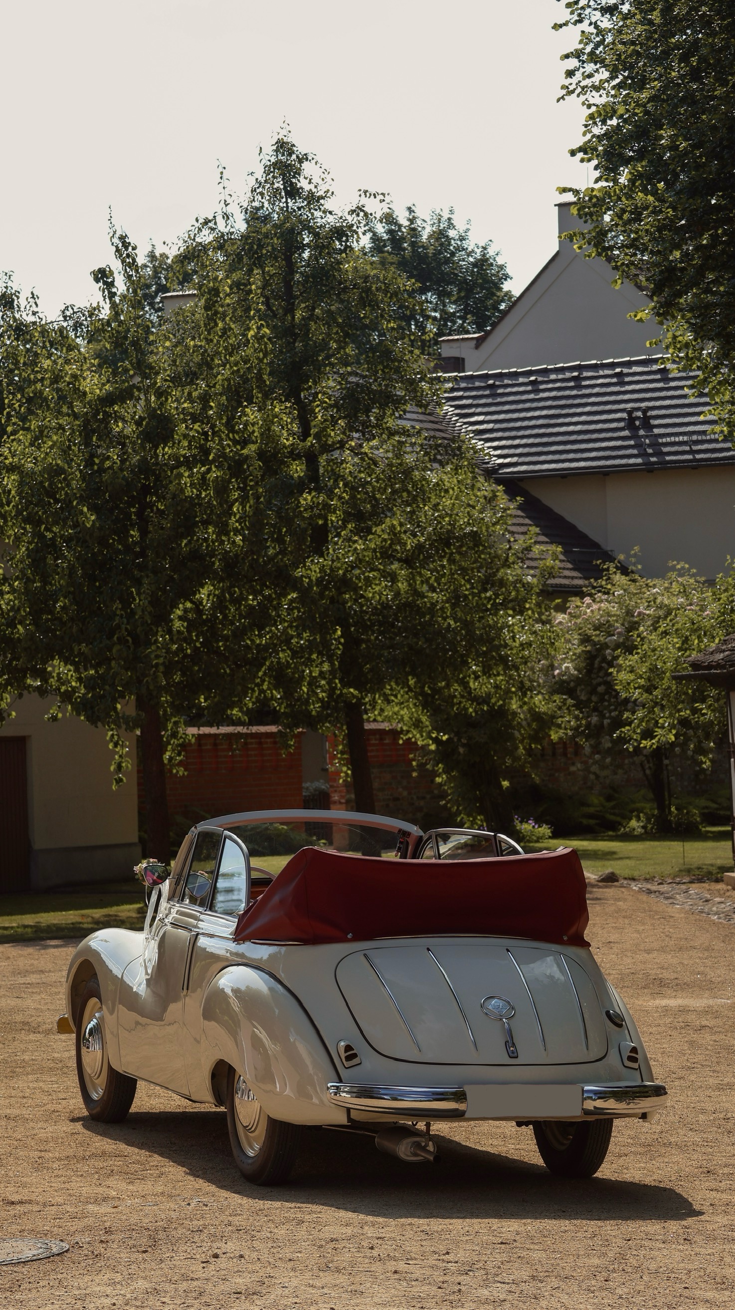 IFA F9 Cabrio - Historisches Fahrzeug mit edlem Design